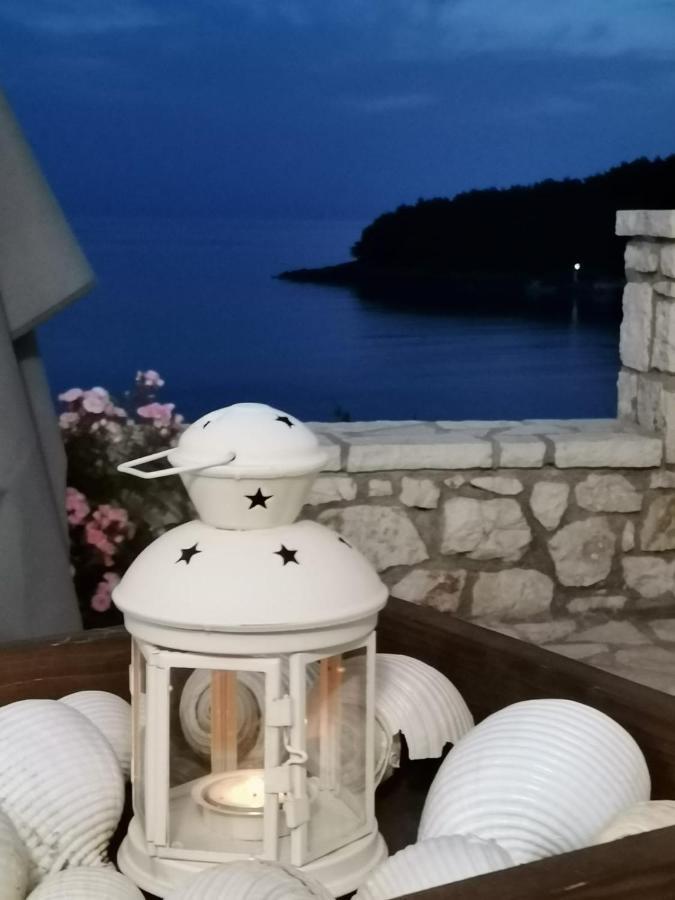 Dina's Apartament Himara