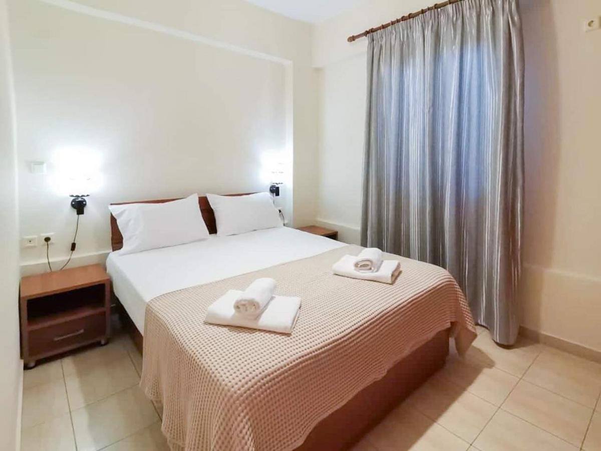 Apartament Dina's
